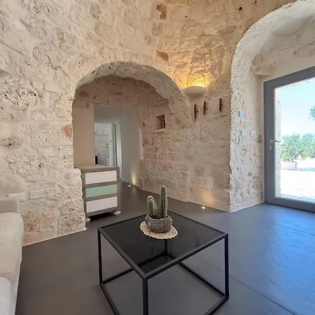 Trullo Chio Charming Villa Cisternino