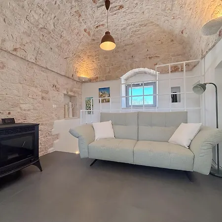 Trullo Chio Charming Villa Cisternino